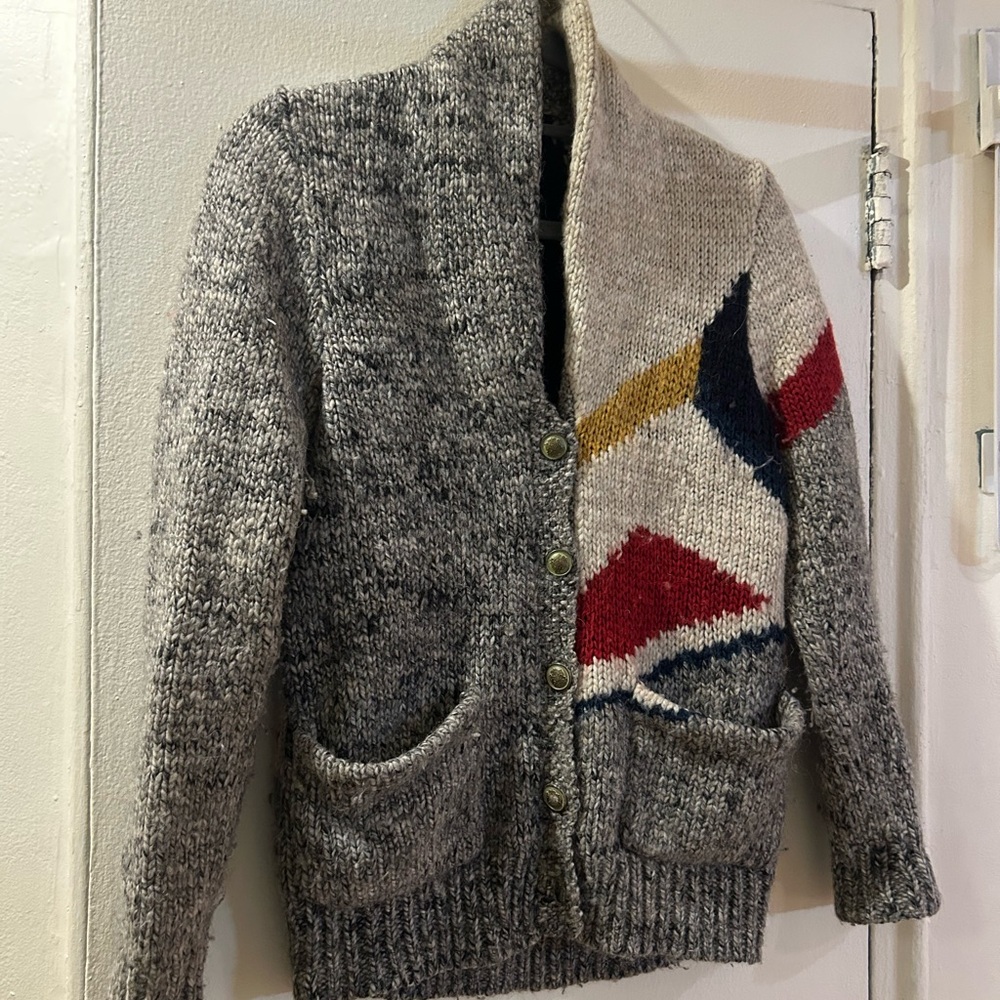 Wilfred Nord by Aritzia grey wool sweater